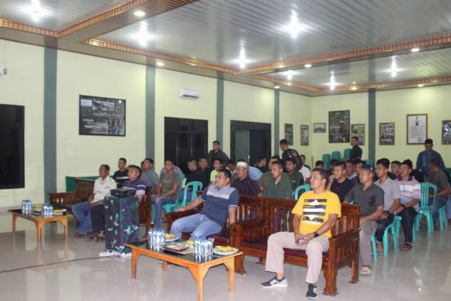 Bersama Komponen Masyarakat Anggota Kodim 0421/LS Nonton Bareng Pagelaran Wayang Orang  CuplikCom-Bersama-Komponen-Masyarakat-Anggota-Kodim-0421LS-Nonton-Bareng-Pagelaran-Wayang-Orang -16012023113114-IMG-20230116-WA0021.jpg